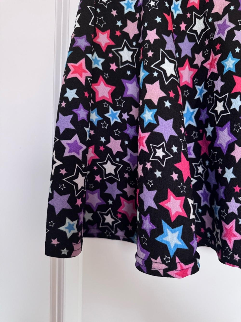 Black Star-Print Skater Skirt - Picture 2 of 4